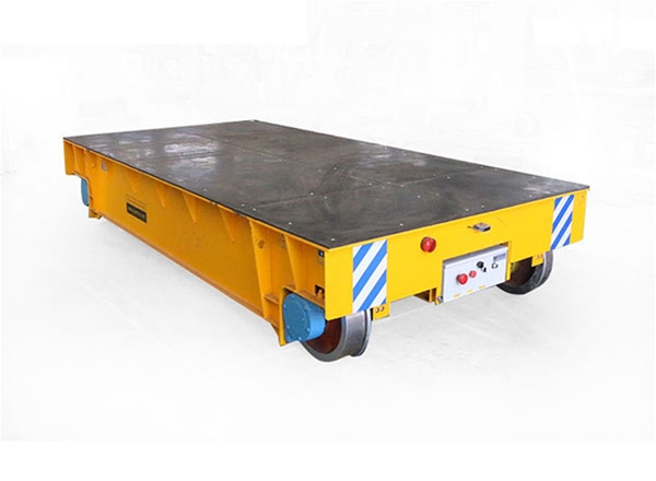 蒸養(yǎng)車、擺渡車、牽引機(jī)
